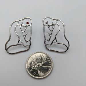 The Thinker Earrings NWOT
